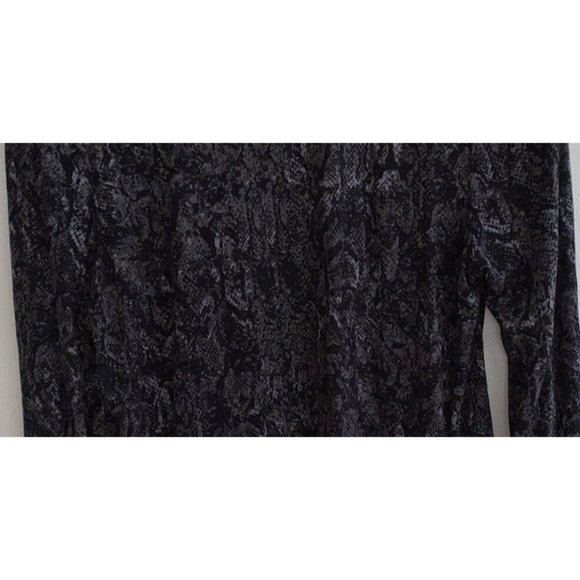COPY - Simply Vera Wang Blouse Large Black Grey Snake Print Lace Trim 3/4" Slee… - Picture 9 of 10